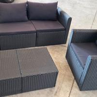 Set relax con divano 3 posti 2 poltrone e tavolino