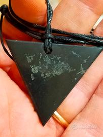 Ciondolo in Shungite (triangolo)