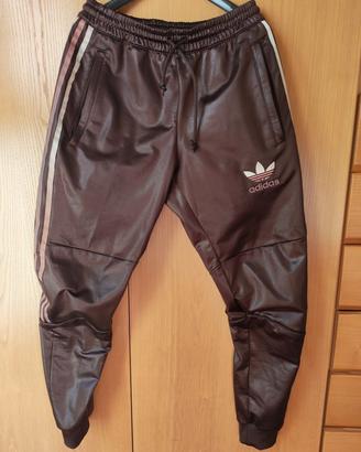 pantaloni adidas chile 20 marroni