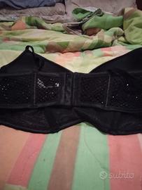 top oppure reggiseno intimo 