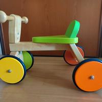 Bici quadriciclo in legno Levi Trudi