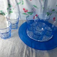 serv.6 bicchieri e piatto vetro blu da party