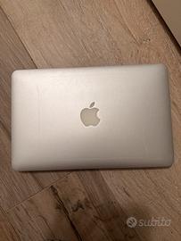 Mac book air 13”