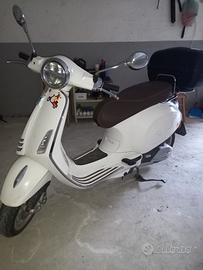 Piaggio Vespa 150 Primavera - 2019