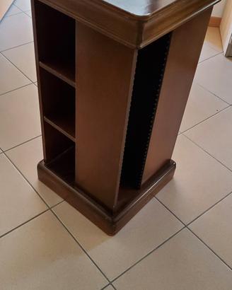 Mobiletto porta CD e videocassette