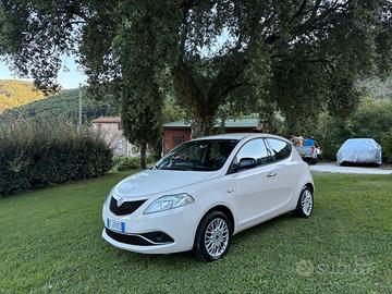 Lancia y 150.000 km