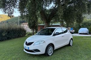 Lancia y 150.000 km