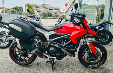Ducati Hyperstrada 939
