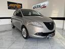 lancia-ypsilon-1-2-5-porte-gold