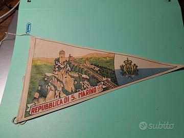 Originali Bandierina/ Gagliardetto per Vespa anni