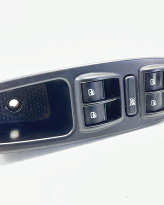 PULSANTIERA ANTERIORE SINISTRA FIAT 500 L Serie (3