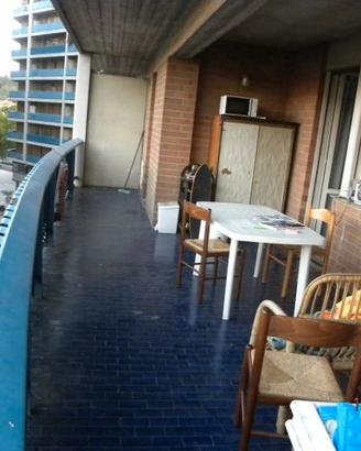 ZONA UNIVERSITARIA 3 camere per STUDENTESSE