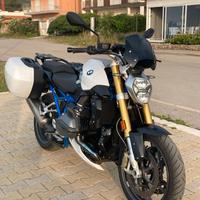 BMW R1200R