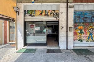 NEGOZIO A PIACENZA