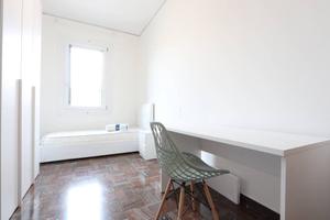 Stanza in appartamento di 145 m² a Vicenza