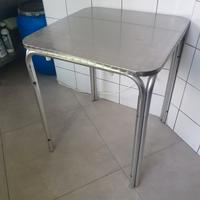 tavolini acciaio 
