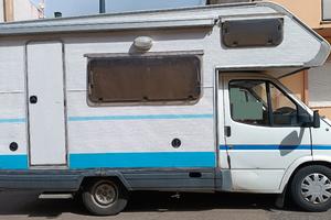 Camper ford katamarano