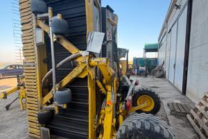 Ranghinatore a tappeto Roc 730