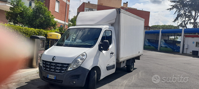 Traslochi, noleggio furgone con autista