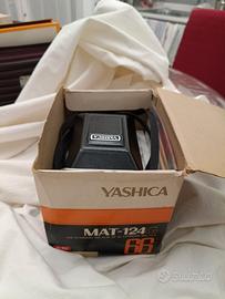Yashica MAT-124 G