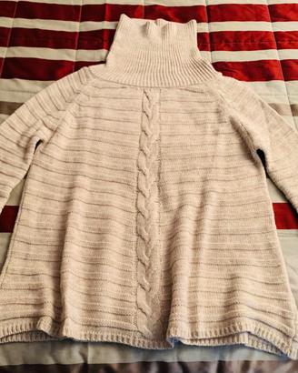 Maglione con collo dolcevita