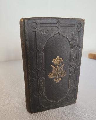 libro antico 