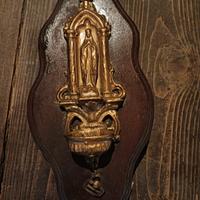 acquasantiera da parete