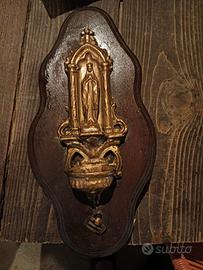 acquasantiera da parete