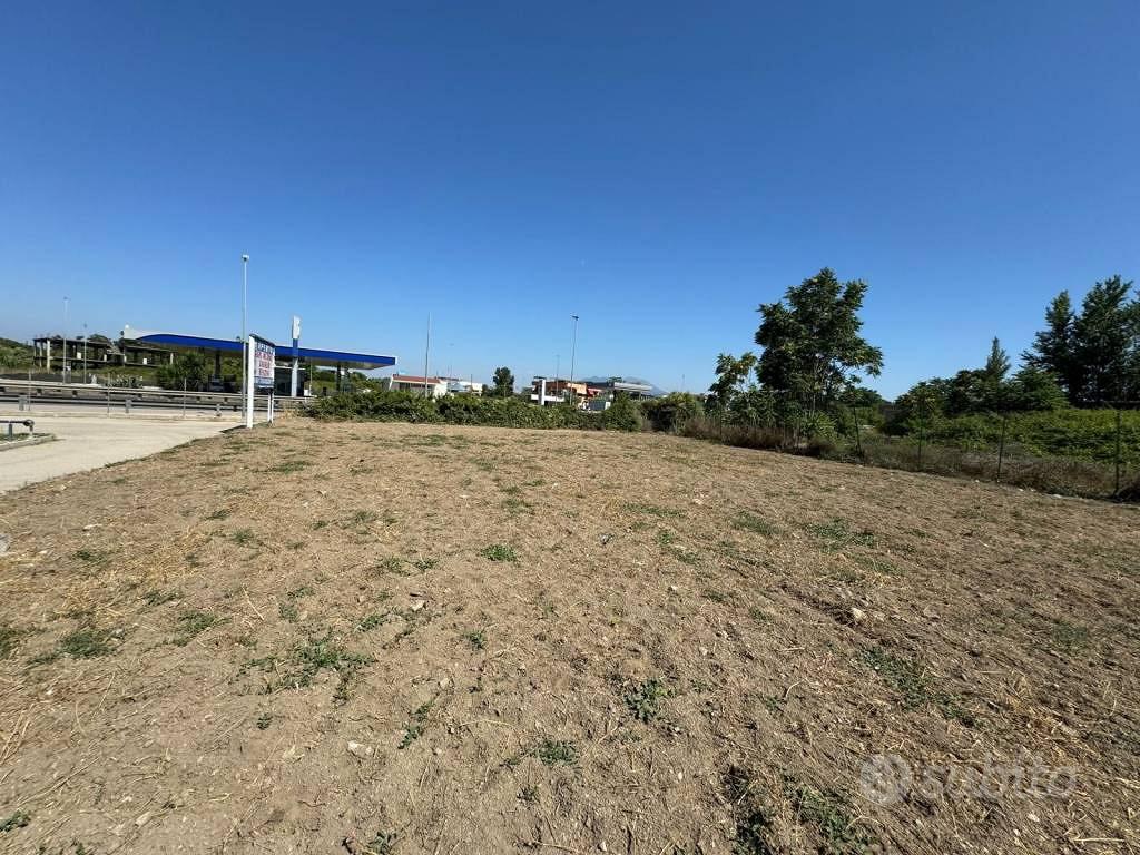 Terreno di 530 m² a Frattamaggiore - Vista 2