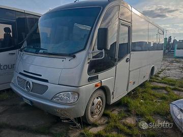 MERCEDES BENZ.815/SITCAR(rif.754)