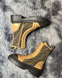 FENDI Domino