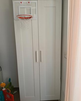 Armadio Ikea modello "Brimnes"