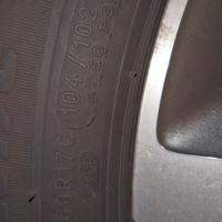 4 gomme 215/60 R17 104 H