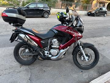 Honda Transalp 700