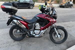 Honda Transalp 700