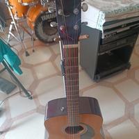 Chitarra acustica fender