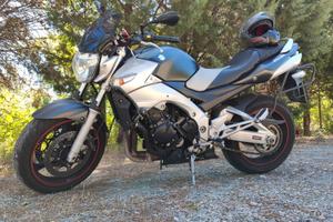 Suzuki GSR 600 98CV di potenza