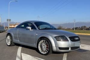 Audi TT 8n 225cv