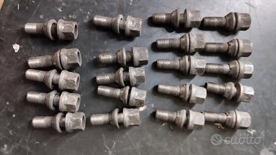 Bulloni per cerchi in ferro 