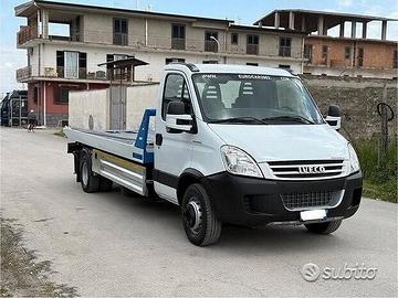 Daily 65c15 carroattrezzi isoli soccorso stradale