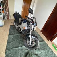 Suzuki GSR cilindrata 600 con 100 cavalli