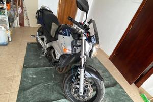 Suzuki GSR cilindrata 600 con 100 cavalli