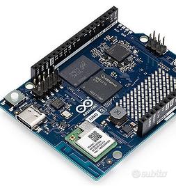 Arduino UNO Q 2G