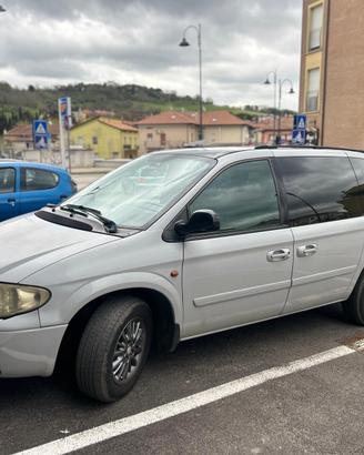 Chrysler Voyager 2.8 CRD Caravan REVISIONE SCADUTA