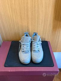 Jordan 4 Kaws