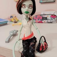 monster high Sarah Scream fusion