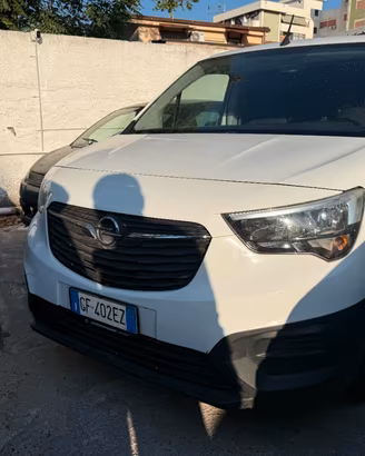 OPEL Combo cargo 1.5d 100cv L1H1 Essentia mt5