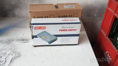 trasformatore 220 volt a 12volt 