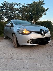 Renault Clio 1.2 NEOPATENTATI benzina. pochi km