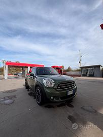 Mini countrymen
